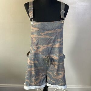 VENUS Camouflage Camo Print Short Overalls Soft Fabric Drawstring Waist XL NWOT